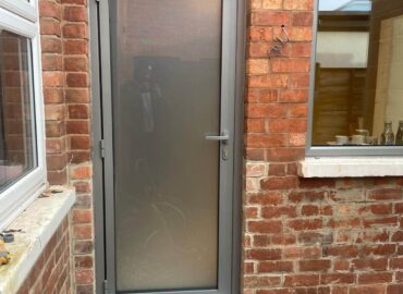 aluminium entrance door